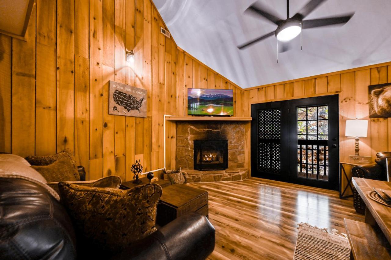 Private Mountain Cabin, Hot Tub Escape In The Smokies, With The View Sevierville Buitenkant foto