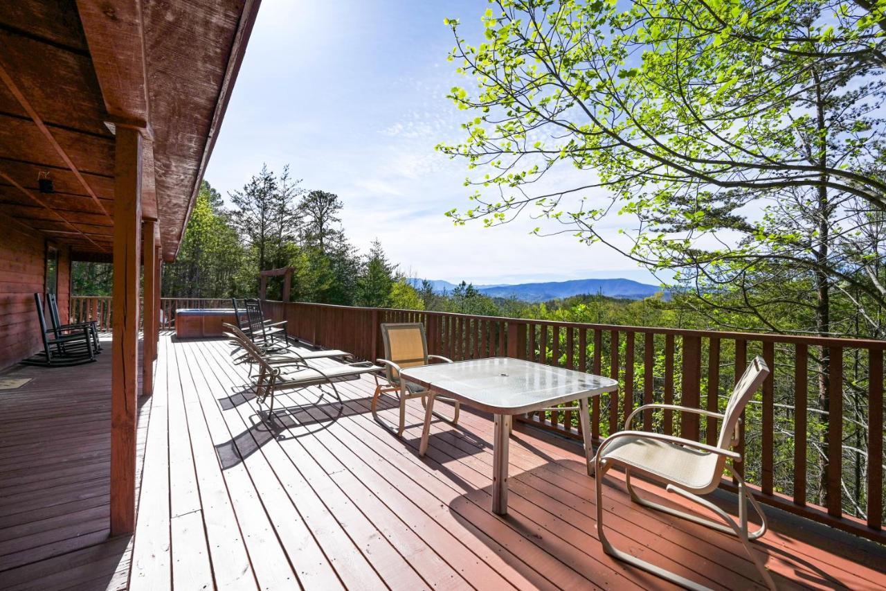 Private Mountain Cabin, Hot Tub Escape In The Smokies, With The View Sevierville Buitenkant foto