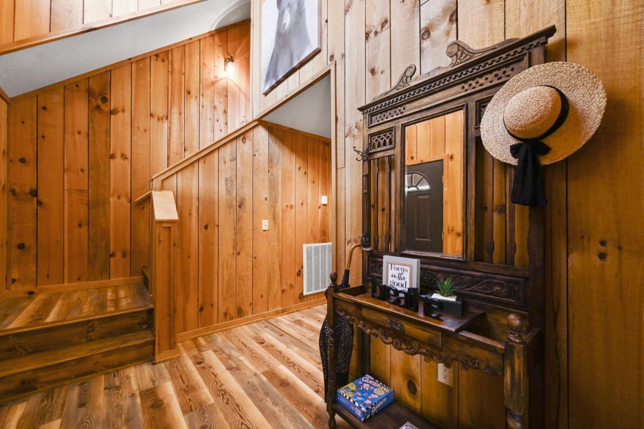 Private Mountain Cabin, Hot Tub Escape In The Smokies, With The View Sevierville Buitenkant foto