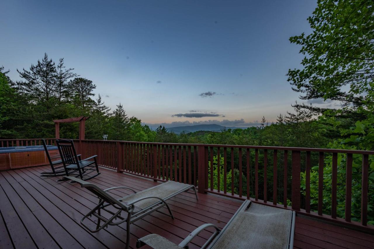 Private Mountain Cabin, Hot Tub Escape In The Smokies, With The View Sevierville Buitenkant foto