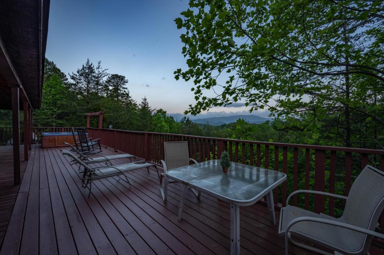 Private Mountain Cabin, Hot Tub Escape In The Smokies, With The View Sevierville Buitenkant foto