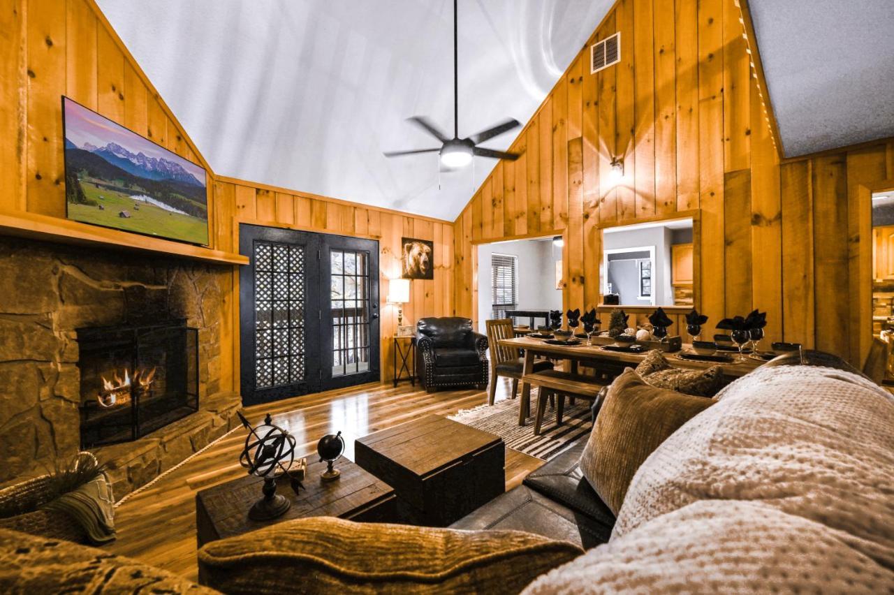 Private Mountain Cabin, Hot Tub Escape In The Smokies, With The View Sevierville Buitenkant foto