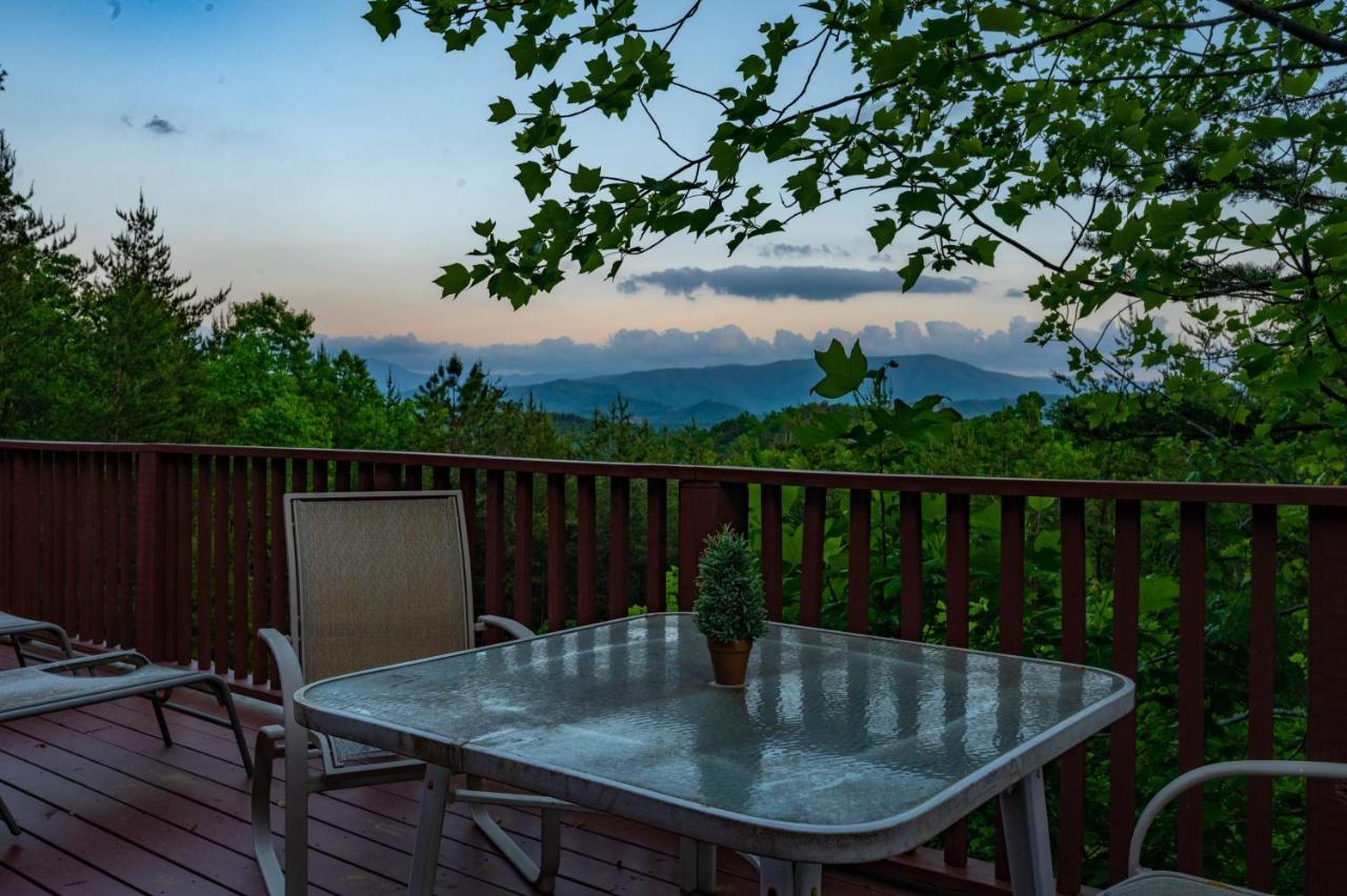 Private Mountain Cabin, Hot Tub Escape In The Smokies, With The View Sevierville Buitenkant foto